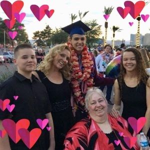 Meet your Posher, Joy